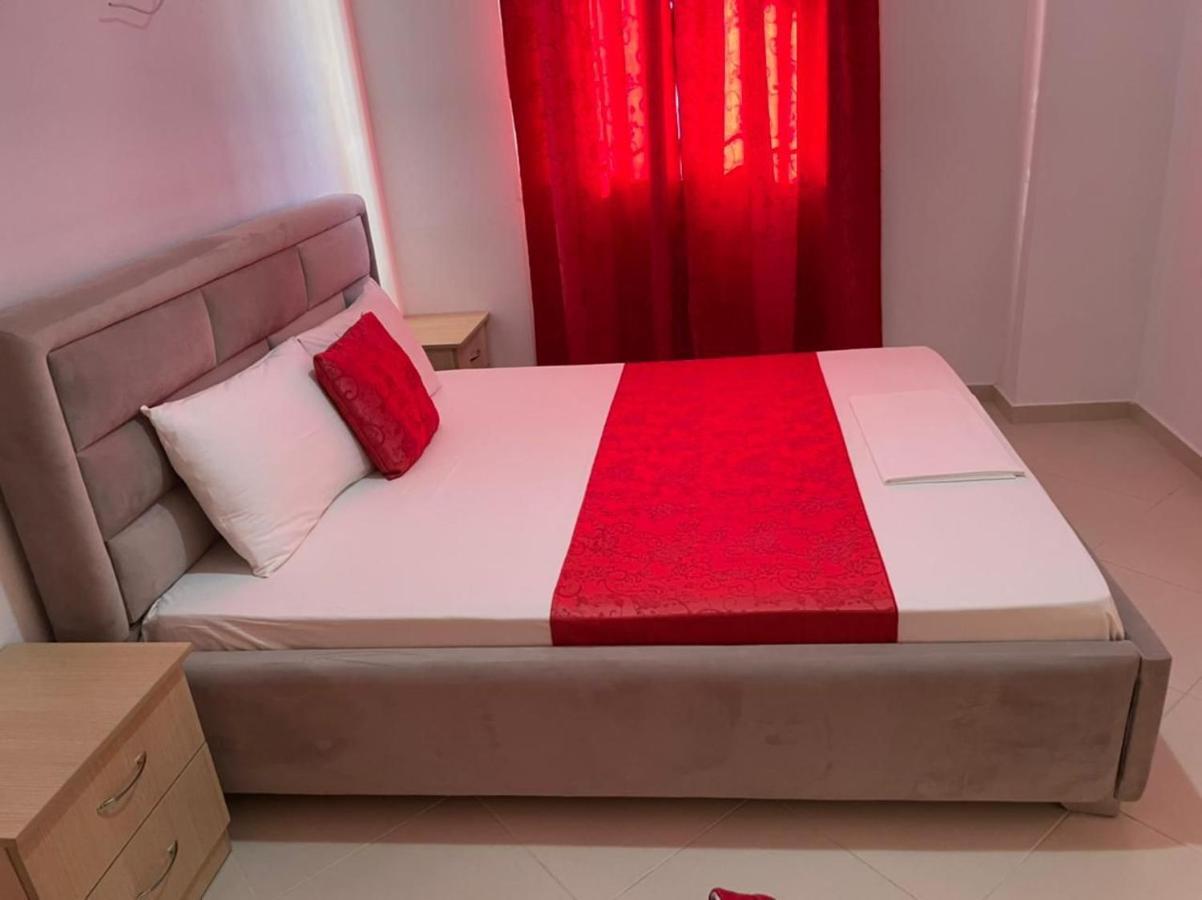 Vila Mario Aparthotel Ksamil Eksteriør bilde