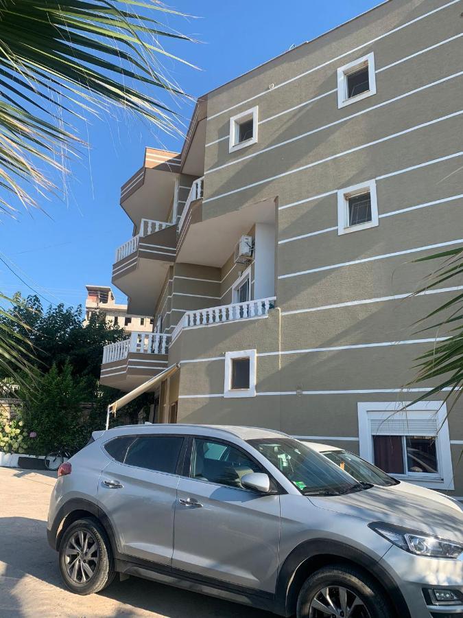 Vila Mario Aparthotel Ksamil Eksteriør bilde