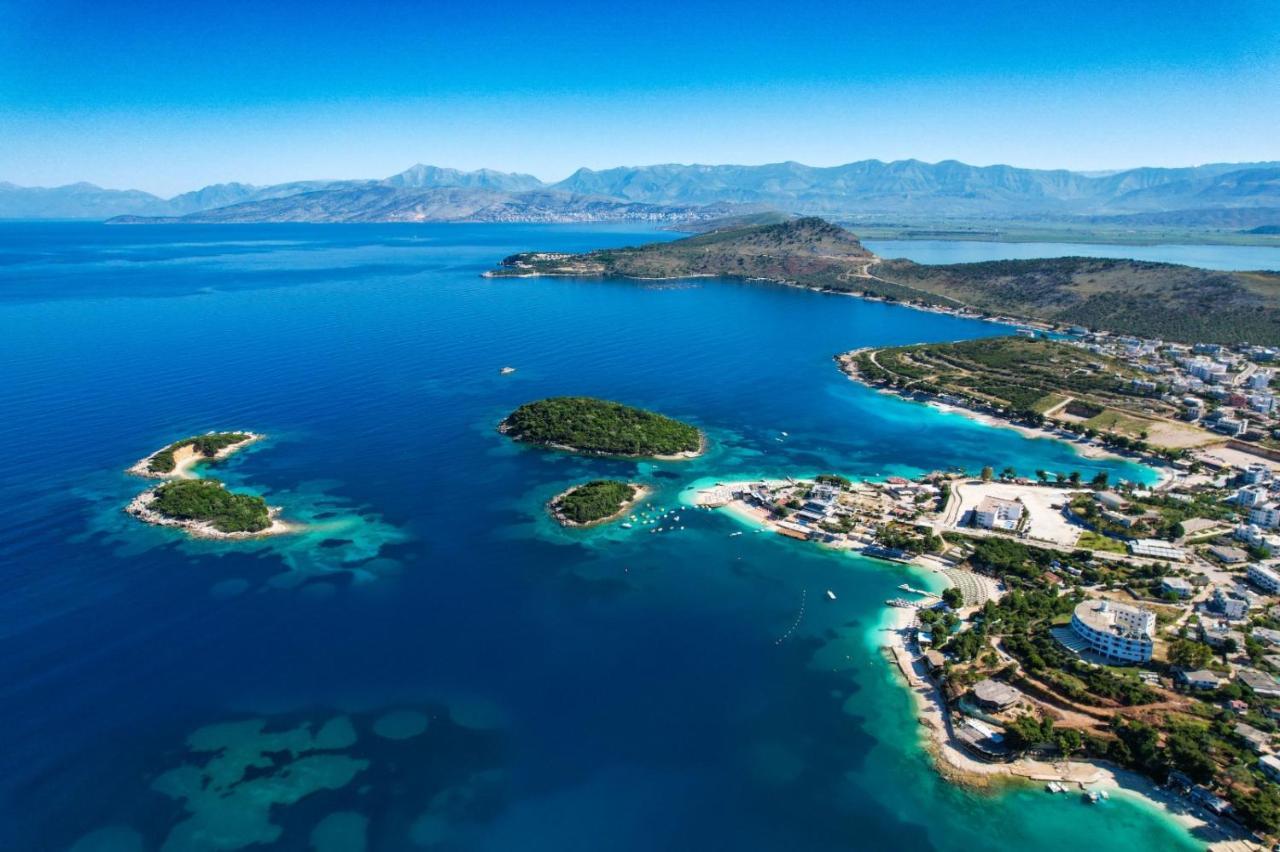 Vila Mario Aparthotel Ksamil Eksteriør bilde